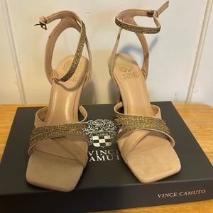 Vince Camuto - Brevern Rhinestone - Tan Trim Strappy Sandals - Size 7.5 new